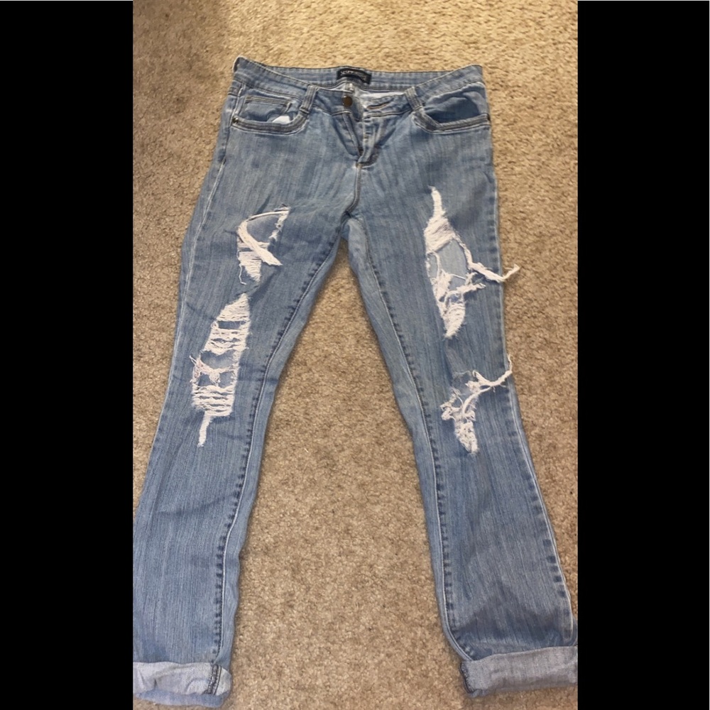 XXI Premium Distressed Denim Jeans